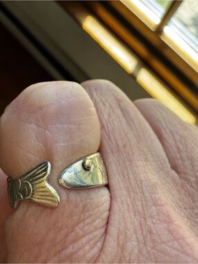 Eden hand arts VINTAGE fish ring Sterling & 14k YG *RARE*